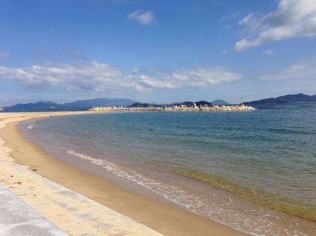 青い海と砂浜02 青い海と砂浜02 海,砂浜,空の写真素材