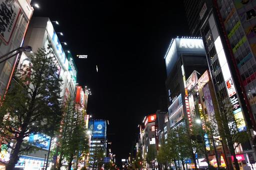 秋葉原電気街の夜景 秋葉原,日本,都会の写真素材