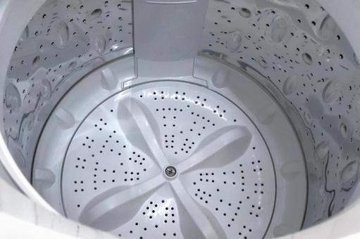 大掃除してきれいになった縦型洗濯機の内側 大掃除,洗濯機,洗濯槽の写真素材