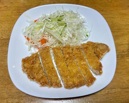 今夜はとんかつ 今夜はとんかつ とんかつ,肉,豚肉の写真素材