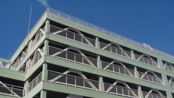 立体駐車場 立体駐車場 立体駐車場,駐車場,車の写真素材