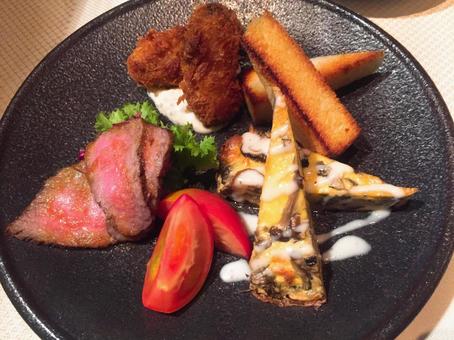 前菜盛り合わせの写真