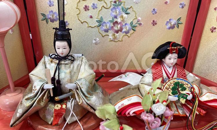 ひな人形-お内裏様とお雛様（春） ひなまつり,ひな祭り,雛人形の写真素材