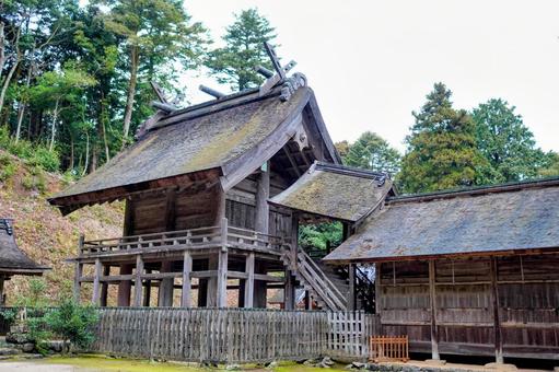 松江・日本最古の大社造の神魂神社 松江・日本最古の大社造の神魂神社の写真