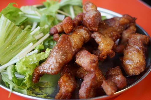 豚肉の炒め物 豚肉の炒め物の写真