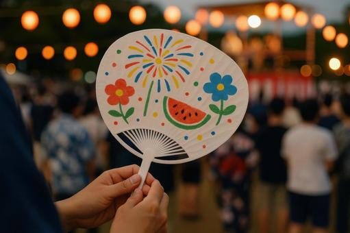 手作りうちわを持つ観客 手作りうちわを持つ観客の写真