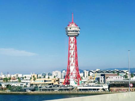 晴れた日の博多ポートタワー 博多ポートタワー,福岡県,埠頭タワーの写真素材