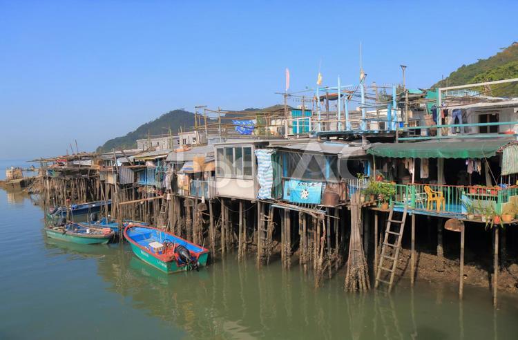 香港　大澳の水上家屋 香港,ランタオ島,大澳の写真素材