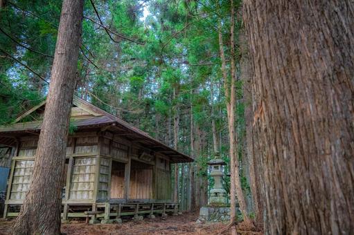 久慈川上神社(福島県棚倉町大梅地区) 久慈川上神社(福島県棚倉町大梅地区) 久慈川上神社,棚倉町,八溝山登山口の写真素材