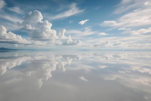 天空の鏡ウユニの写真