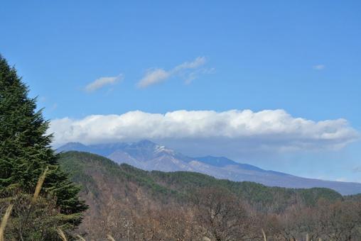 山に雲 山に雲の写真