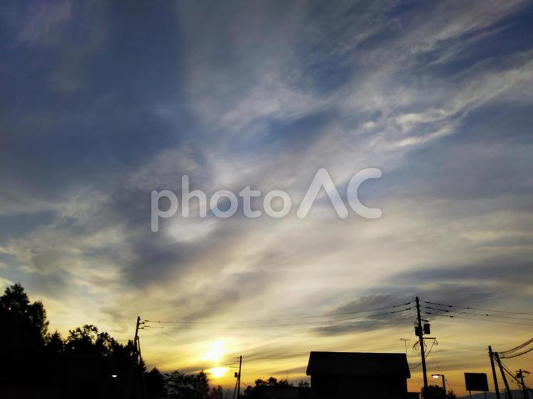 夕暮れ 日暮れ,空,太陽の写真素材