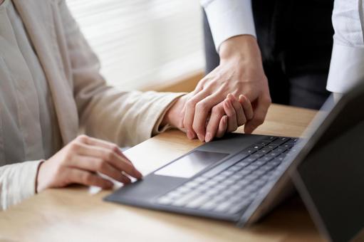 Hands of an Asian man who has a romance in the company, male, businessman, in-house love affair, JPG