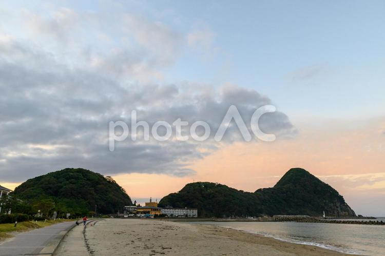 夕暮れの竹野海岸 竹の海岸,海岸,日本海の写真素材