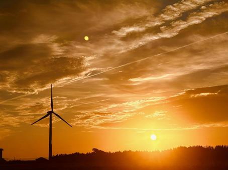 夕焼けと風力発電 夕焼けと風力発電 晴れ,美しい,発電の写真素材