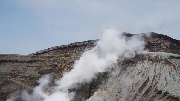 阿蘇山の火口 阿蘇山の火口 阿蘇山,山頂,眺望の写真素材