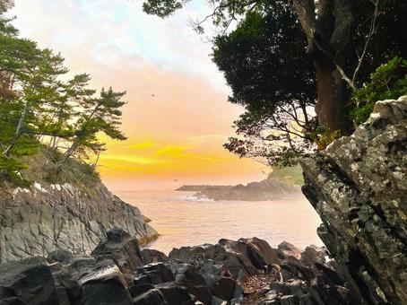 リアス式海岸の朝焼け リアス式海岸の朝焼け リアス式海岸,神割崎,景勝地の写真素材