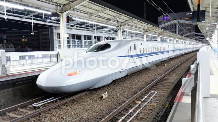 新幹線　N700系　のぞみ 鉄道,n700系,jrの写真素材
