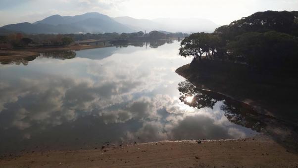 池-駕与丁公園 池-駕与丁公園の写真