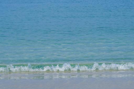 海 波打ち際 横① 海 波打ち際 横① 海,波打ち際,白波の写真素材