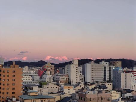 夕暮れ時のいわきの街 夕暮れ時のいわきの街 いわき,福島,街並みの写真素材
