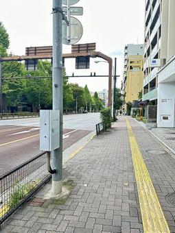 台東区上野周辺 道路 台東区上野周辺 道路 街並み,歩道,道路の写真素材