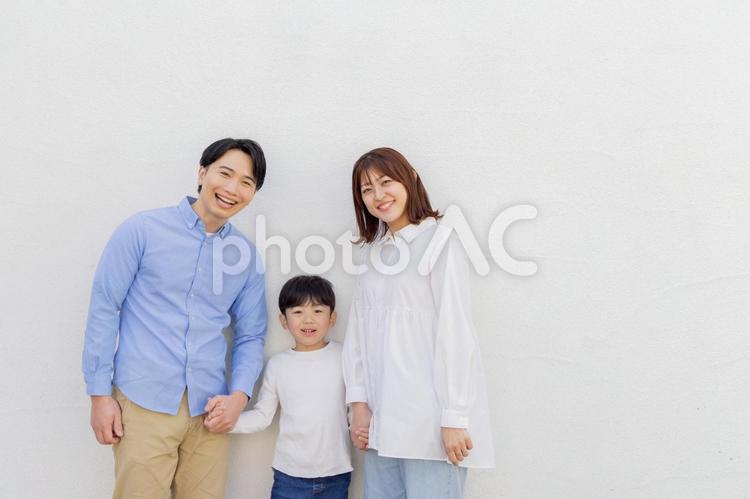 家族イメージ 家族,人物,男性の写真素材