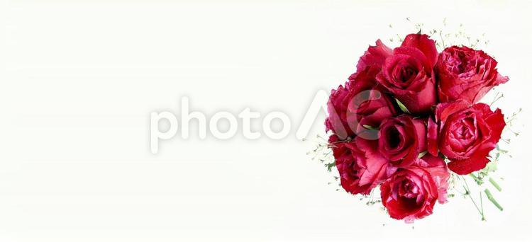 主に赤いバラの花束イメージ素材 花,赤,バラの写真素材