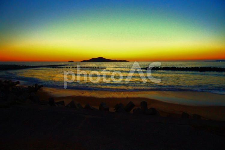 夕焼けと海 夕焼け,海,夕方の写真素材