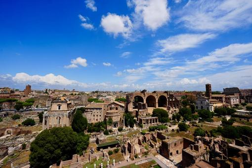 古代ローマ フォロ・ロマーノの風 古代ローマ フォロ・ロマーノの風 フォロ・ロマーノ,roman,forumの写真素材