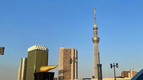 Asahi Beer Building and Tokyo Skytree, JPG Asahi Beer Building and Tokyo Skytree, JPG