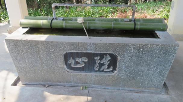 金生山神社　手水 金生山神社,蔵王権現宮,神社仏閣の写真素材