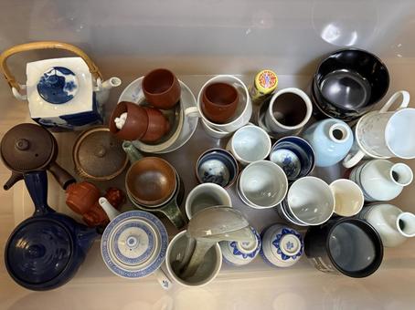 実家の断捨離 断捨離,実家,食器の写真素材