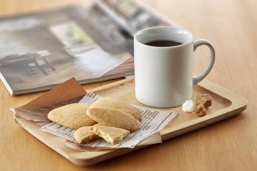 ティータイム-コーヒーブレイク-クッキー ティータイム-コーヒーブレイク-クッキー コーヒー,ホットコーヒー,クッキーの写真素材