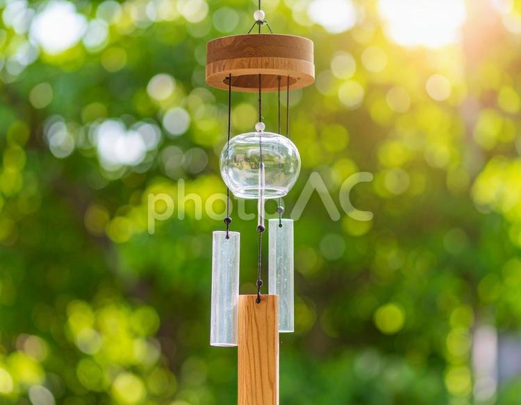 風鈴のある夏の景色 風鈴,夏,夏の景色の写真素材