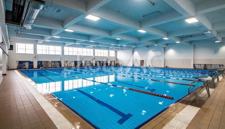 スポーツジムの室内プール 水,ダイエット,トレーニングの写真素材