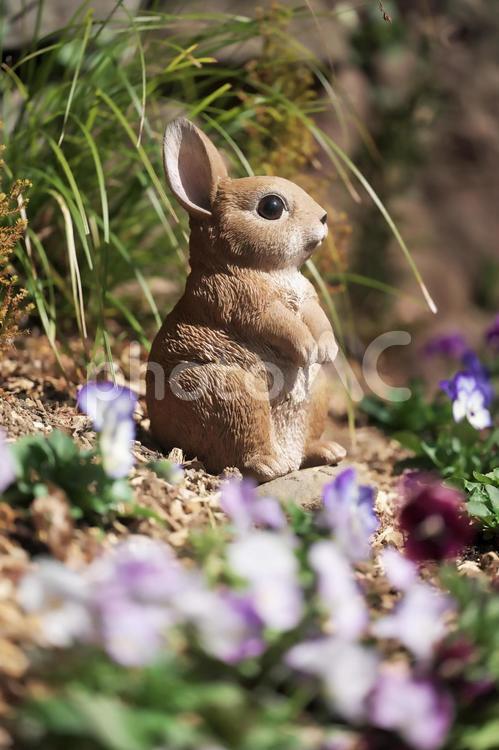 うさぎのオブジェ うさぎ,ウサギ,公園の写真素材