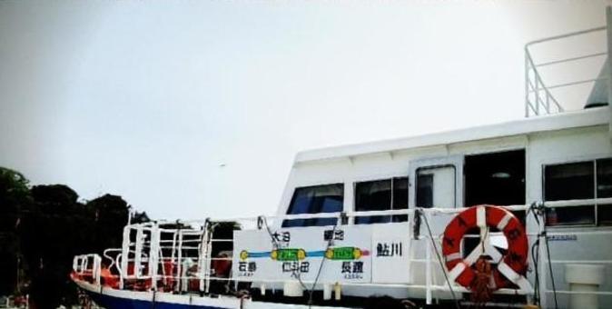 船と航路 船と航路 猫の島,石巻市,船の写真素材