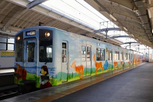 近鉄ならしかトレインラッピング列車・電車 ならしかトレイン,近鉄,ラッピング列車の写真素材