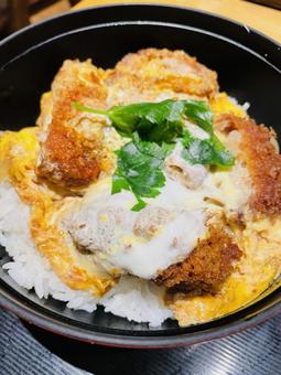 Pork cutlet bowl, JPG