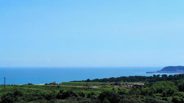 ひたち海浜公園・丘からの眺め・鹿島灘&森 ひたち海浜公園・丘からの眺め・鹿島灘&森 初秋,国営ひたち海浜公園,ひたちなか市の写真素材