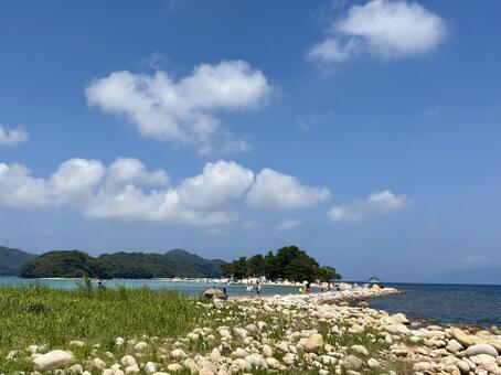 真夏の敦賀湾の水島　北陸のハワイ 色ヶ浜,水島,敦賀湾の写真素材