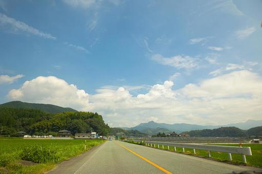 田舎の風景 青空 雲 田舎の風景 青空 雲の写真