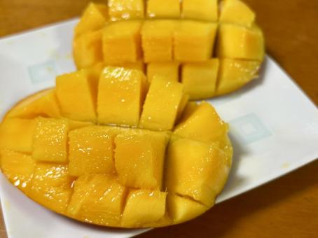 Mango 2502, JPG