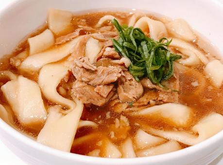 肉うどん 肉うどん,うどん,饂飩の写真素材