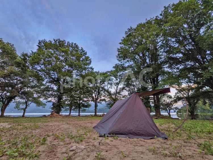 旅行やキャンプのイメージ キャンプ,バーベキュー,bbqの写真素材