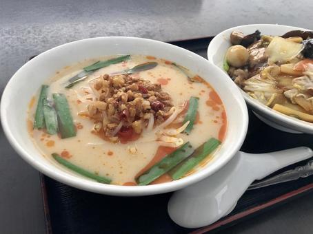 豬骨台灣拉麵和中國碗, JPG 豬骨台灣拉麵和中國碗, ताइवान रेमन, chūkadon, रेमन नूडल्स, JPG