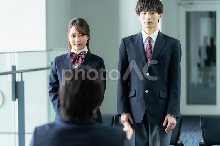 面接を受ける高校生 高校生,面接,面談の写真素材