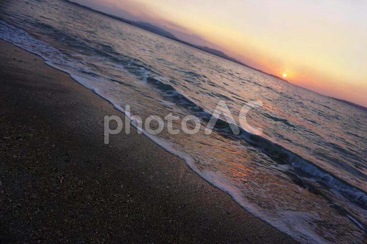 夕日と海 夕日,夕方,海の写真素材