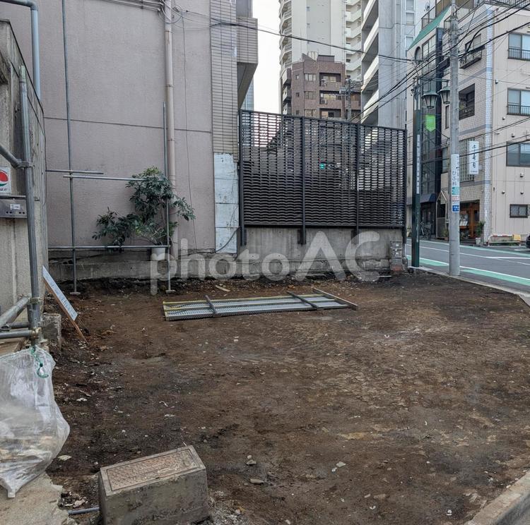 都会の住宅街の空き地 空き地,建設予定地,土地の写真素材